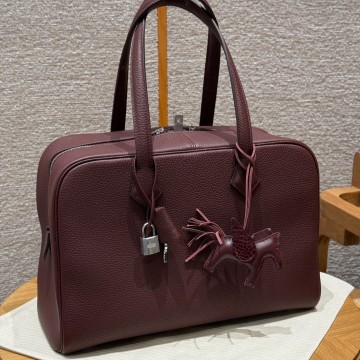 최고퀄 올수공 에르메스 빅토리아 백 35 Rouge H 클레망스 가죽 은장