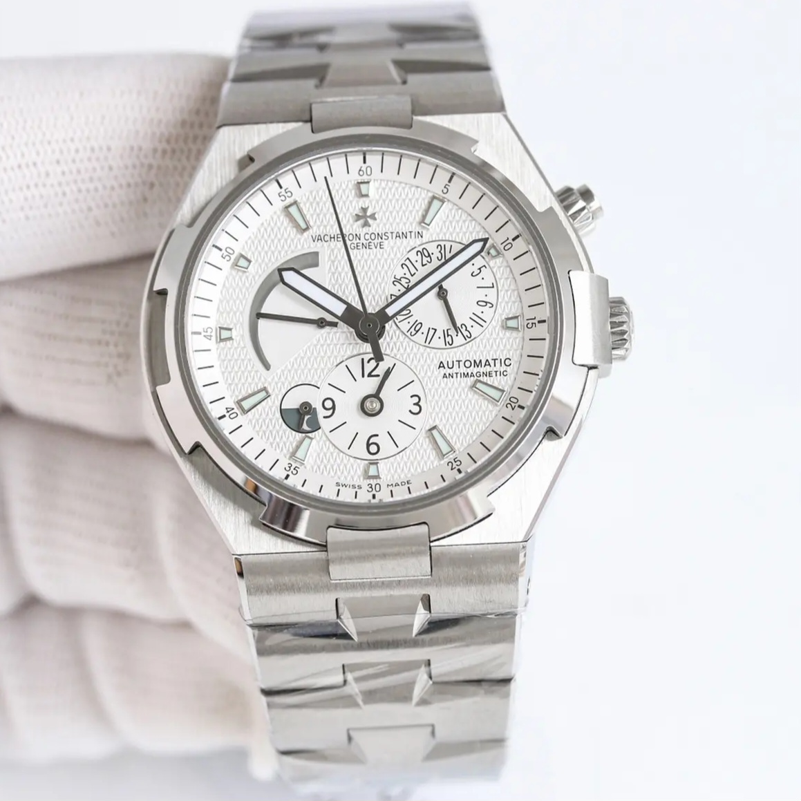 9F공장 바쉐론 콘스탄틴 오버시즈 듀얼 타임 화이트 다이얼 42mm 47450