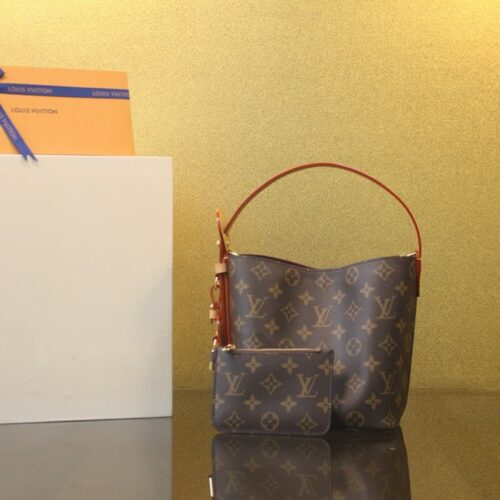 루이비통 올 인 BB 버킷백 M12925