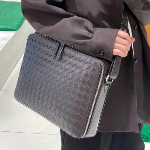 보테가베네타 겟어웨이 슬림 브리프 케이스 블랙 786662