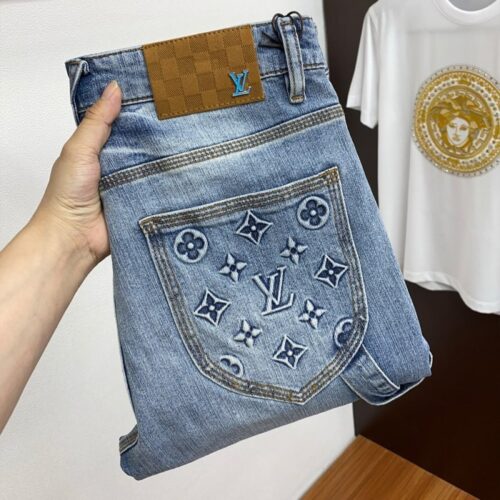 루이비통 25SS 모노그램 워싱 데님 팬츠