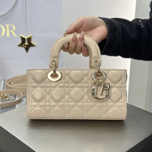 디올 Lady D-Joy 스몰 백 베이지 까나쥬 양가죽