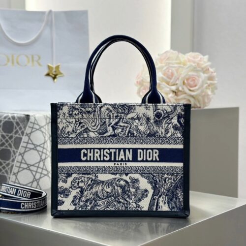 디올 스몰 북 토트백 트왈 드 주이 소바쥬 자수 화이트 네이비 블루