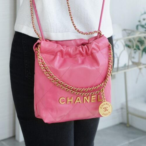 팬더샵 샤넬 23SS 22백 미니 코랄 핑크