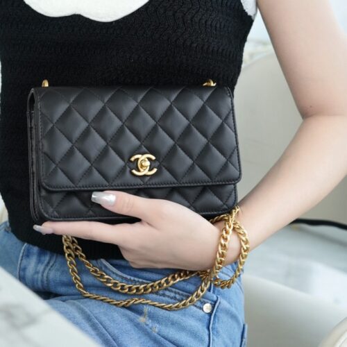 팬더샵 샤넬 카멜리아 WOC 백 블랙