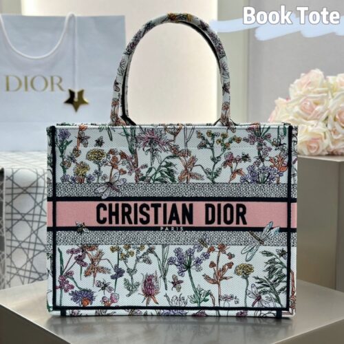 디올 미디엄 북 토트백 허바륨 자수 화이트 멀티컬러