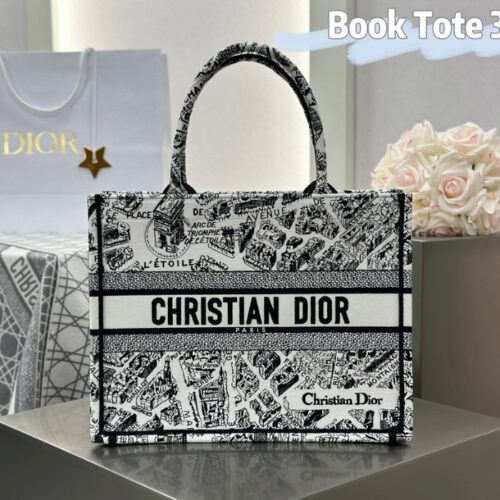 디올 미디엄 북 토트백 화이트 블랙 플랜 드 파리 자수