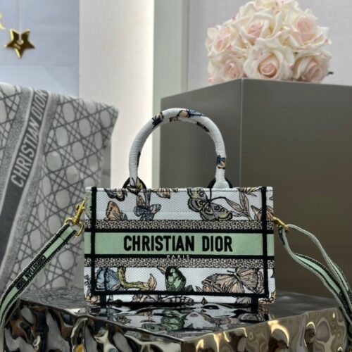 디올 미니 북 토트백 화이트 멀티컬러 멕시코