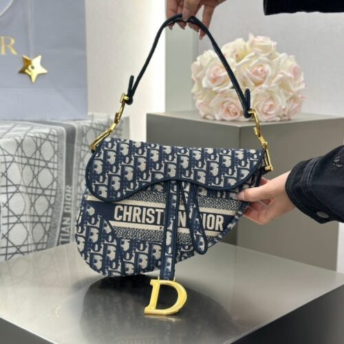 디올 미디엄 새들 스트랩 백 오블리크 자카드 패브릭