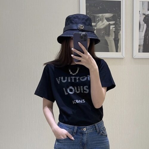 루이비통 레터링 프린트 티셔츠 블랙