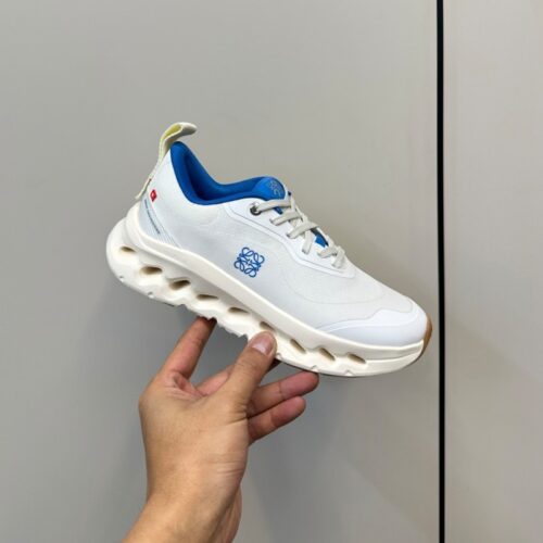 로에베 X 온 러닝 클라우드틸트 2.0 블루