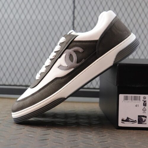 샤넬 스니커즈 스웨이드 키드스킨 & 블랙 화이트