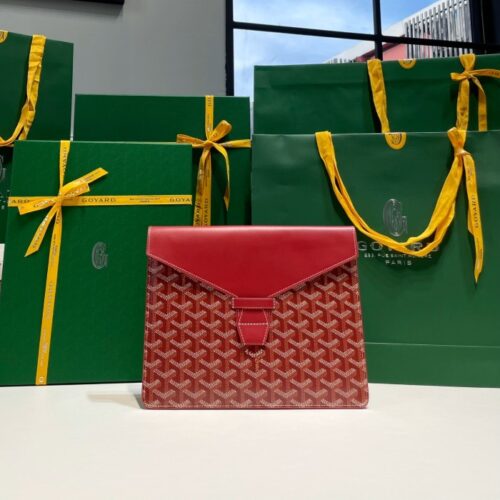 고야드 카몬도 플랩 클러치 레드