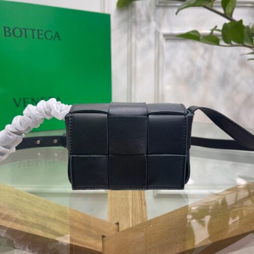 보테가베네타 캔디 카세트백 블랙