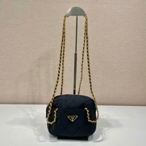 프라다 나일론 숄더백 블랙