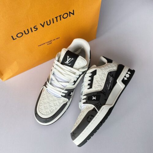 루이비통 LV 트레이너 스니커즈 화이트 & 블랙