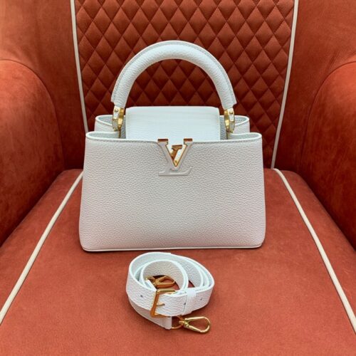 루이비통 카퓌신 BB 화이트 M55832