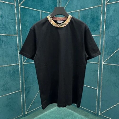 버버리 체크 트리밍 코튼 티셔츠 블랙