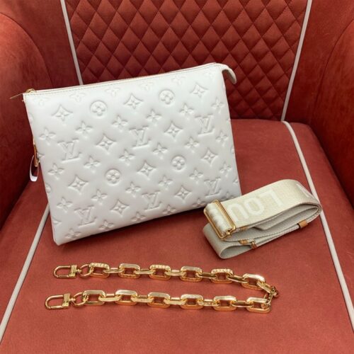 루이비통 쿠상 PM 숄더백 화이트 M57790