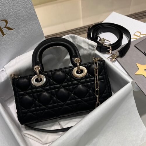 디올 레이디 디 조이 스몰 백 블랙 플랫 매크로까나쥬 양가죽